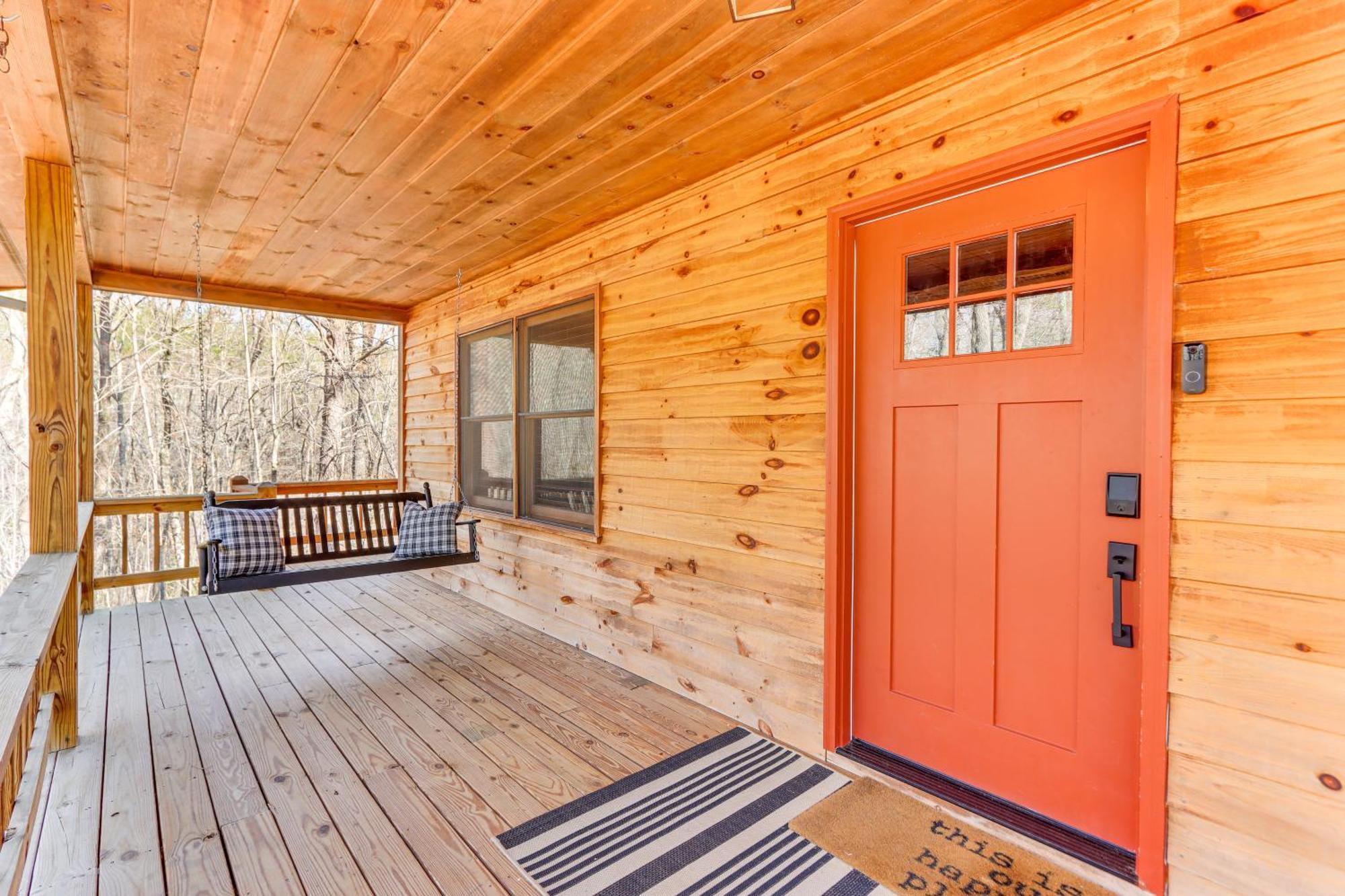 Blue Ridge Cabin Hot Tub, Fire Pit And Grill! Экстерьер фото