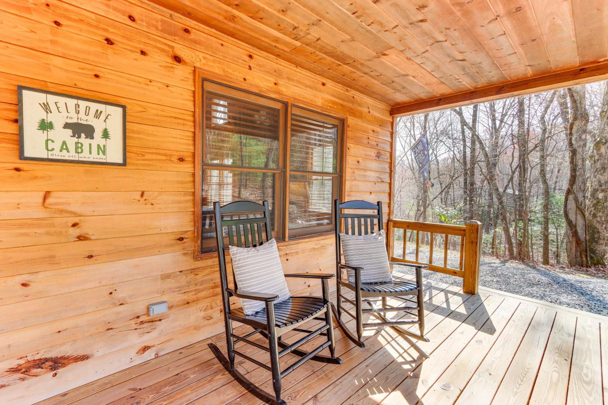 Blue Ridge Cabin Hot Tub, Fire Pit And Grill! Экстерьер фото
