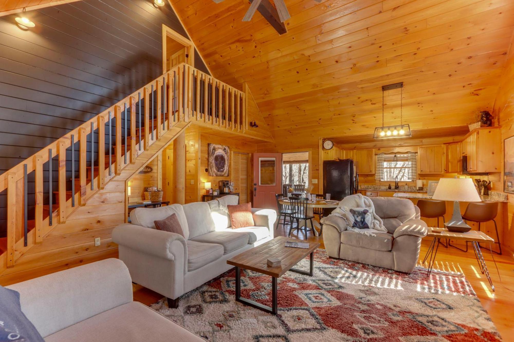 Blue Ridge Cabin Hot Tub, Fire Pit And Grill! Экстерьер фото
